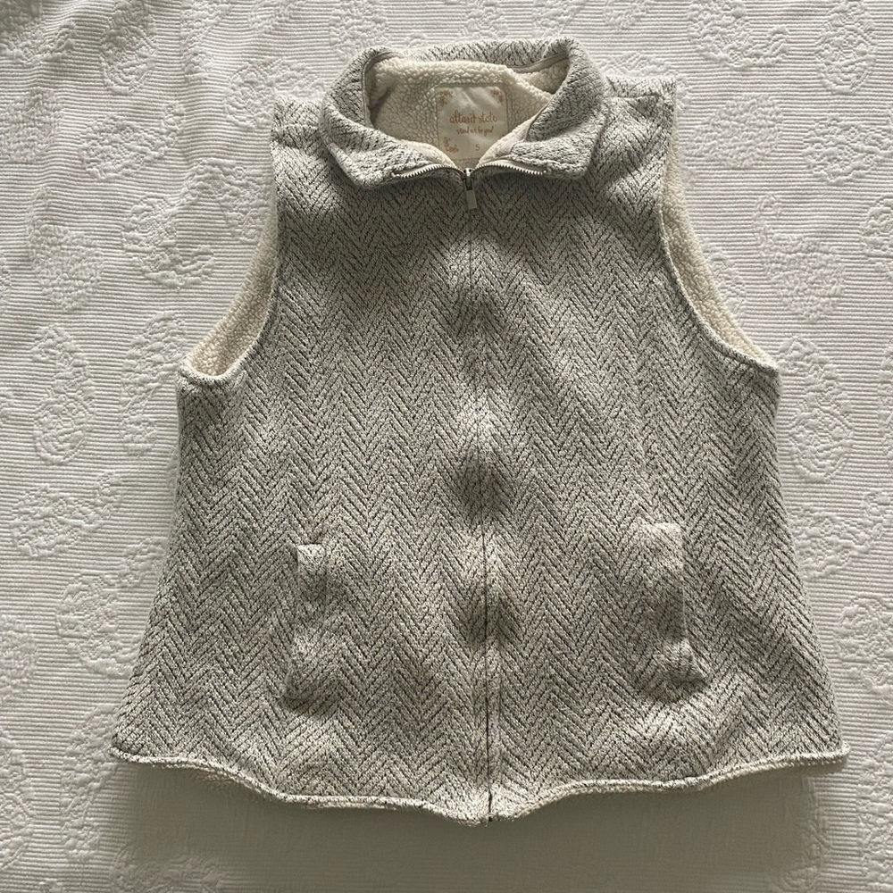 Altar’d State Women’s Sherpa Lined Vest